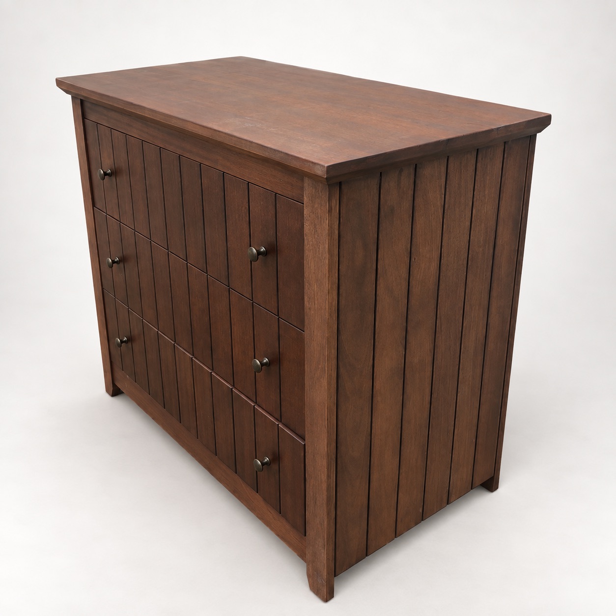 Cleveland 3 Drawer Chest – Honey Antique - Product View